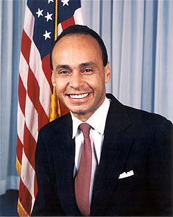 Luis Gutierrez